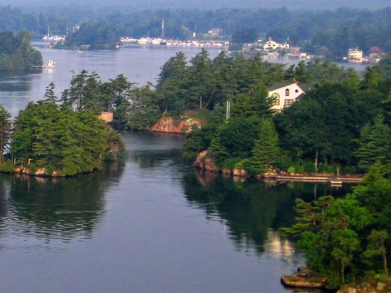 Thousand Islands Pkwy