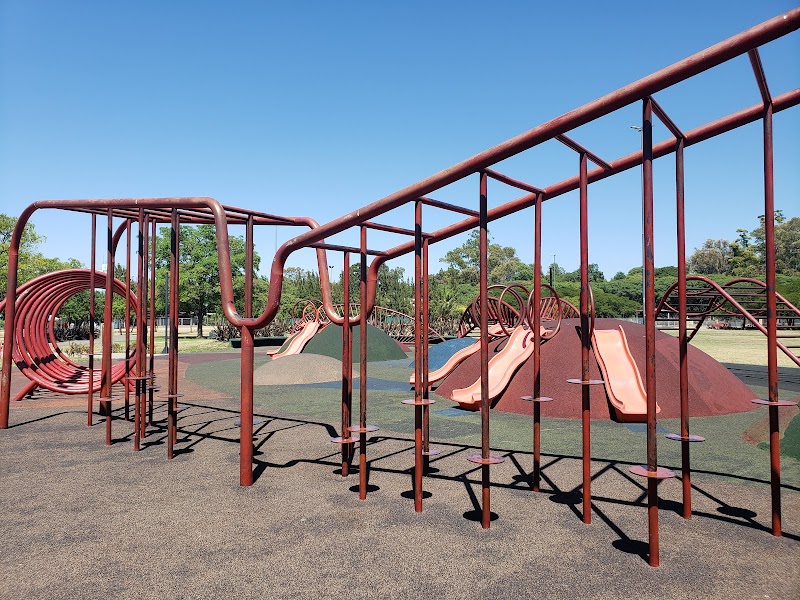La Isla de La Paternal Park