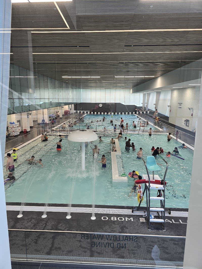 Ethennonnhawahstihnen' Community Recreation Centre and Library