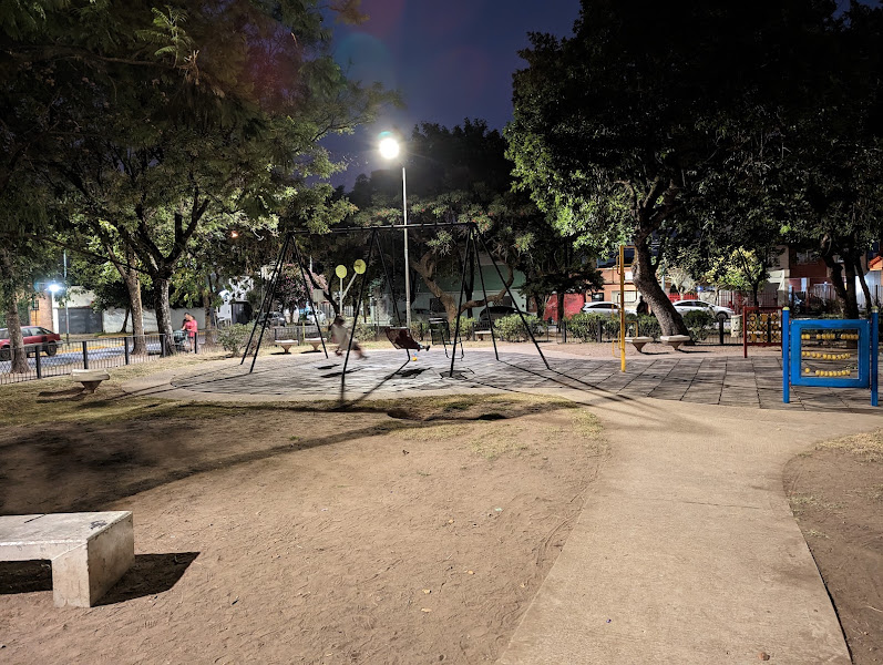 Plaza Domingo Faustino Sarmiento