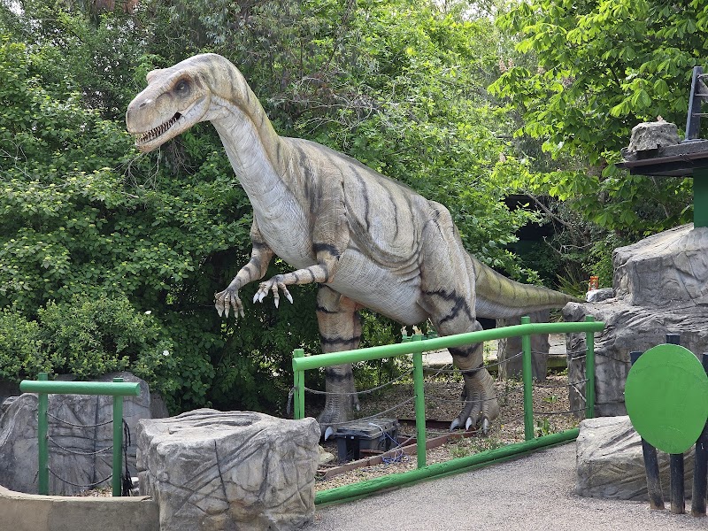 Gullivers Dinosaur and Farm Park