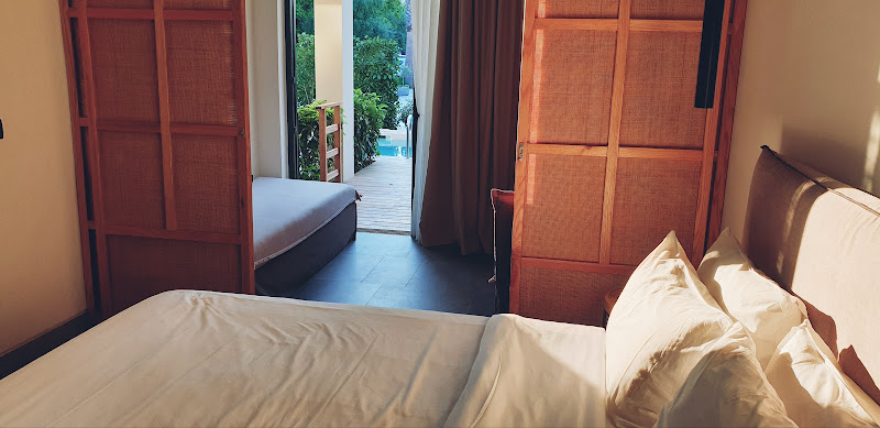 Aqua Bay Suites