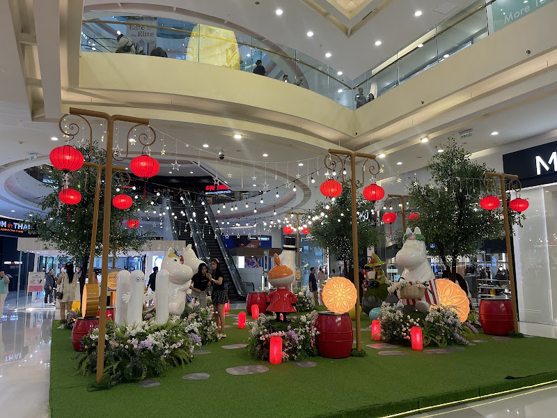 Crescent Mall