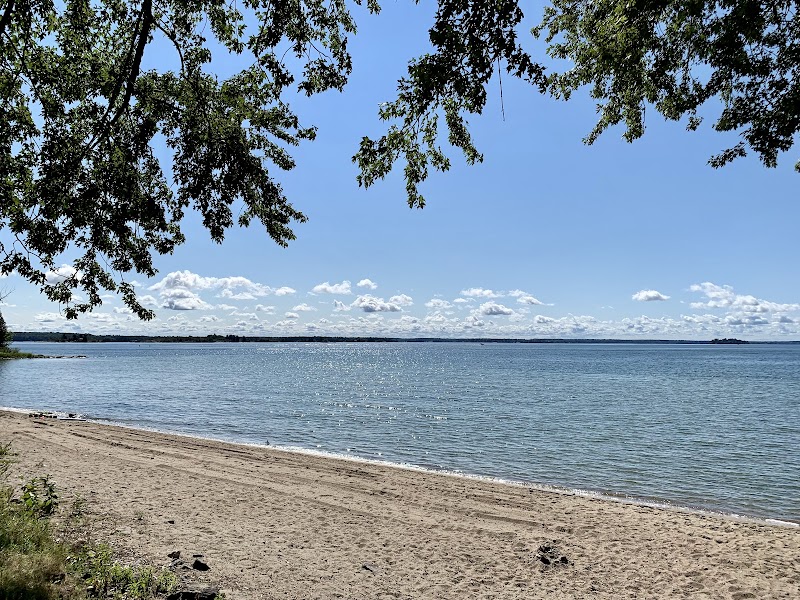 Brown’s Bay Campground & Day Use Area