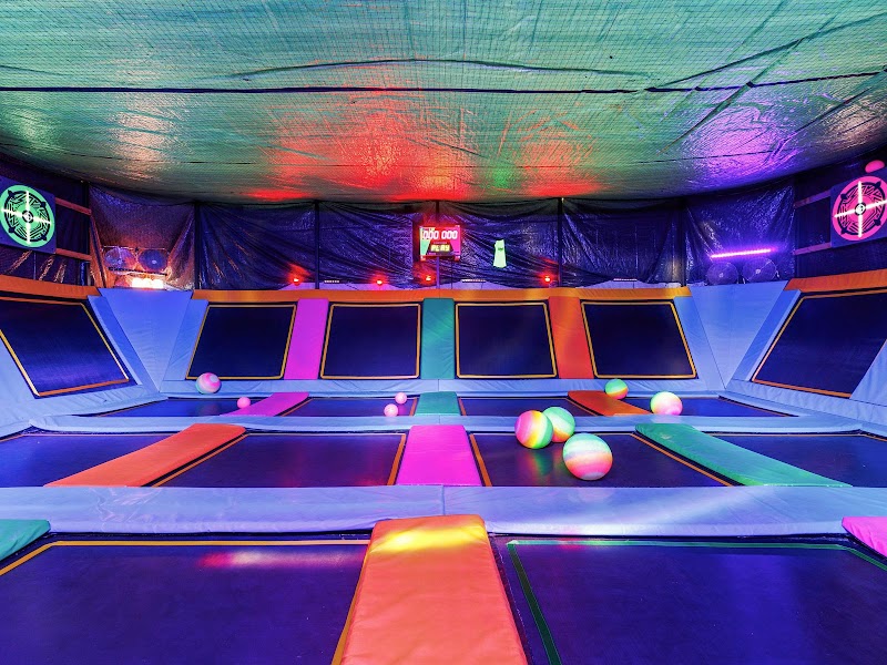 iBounce Trampoline Park - Newton Abbot