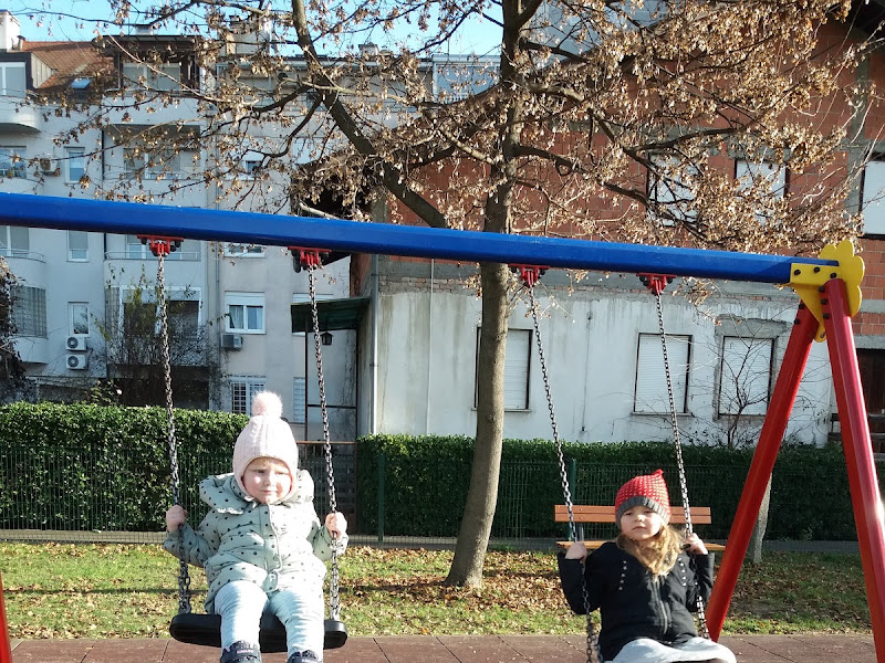 Dječje igralište i rekreacijski tereni :Kalimero