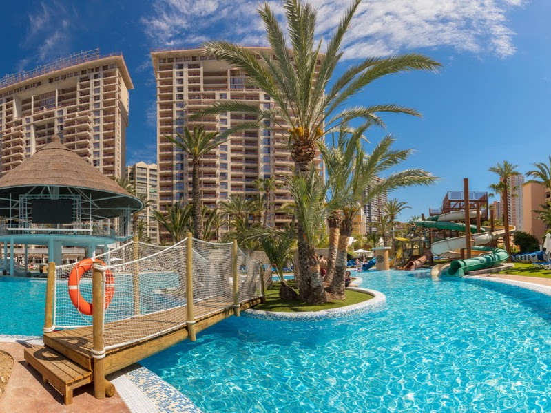 Apartotel Magic Tropical Splash Water Park, Spa & Caribbean Resort