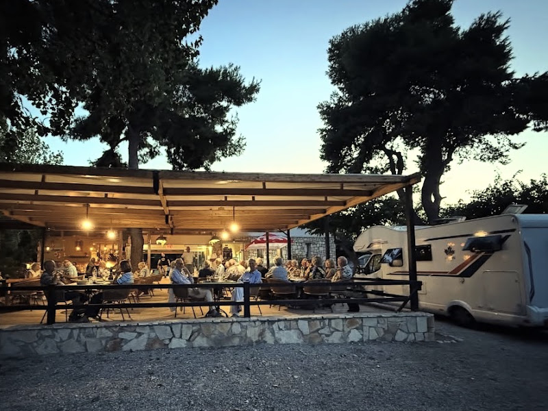 AKRATA BEACH CAMPING