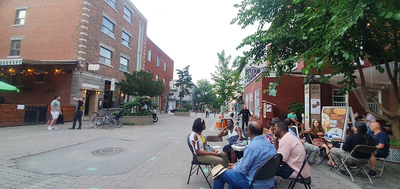 Plazoleta de la Amistad