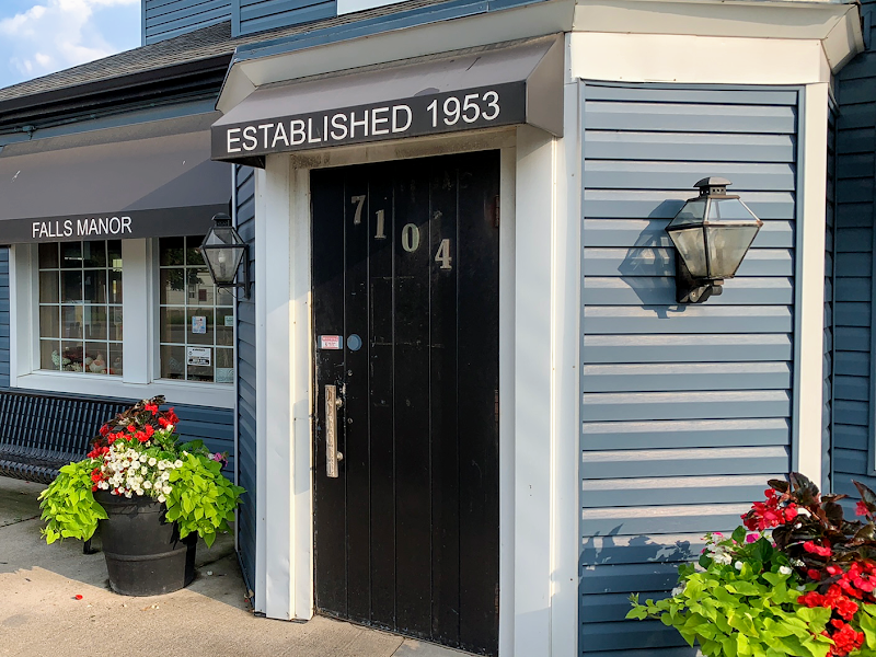 Falls Manor Restaurant