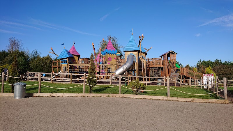 Twinlakes Park