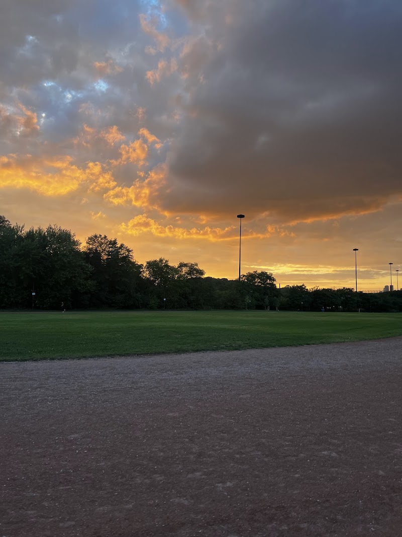 Riverdale Park Track