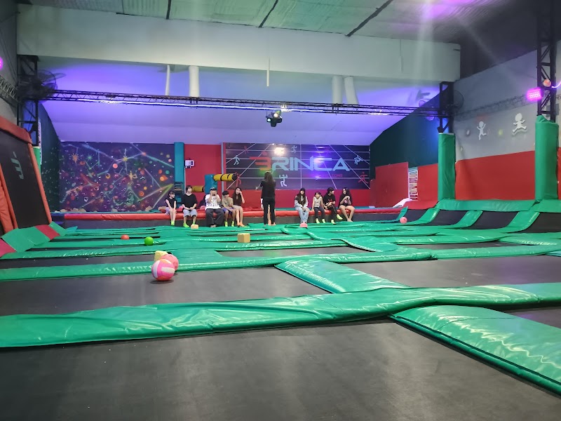 Brinca Trampoline Zone