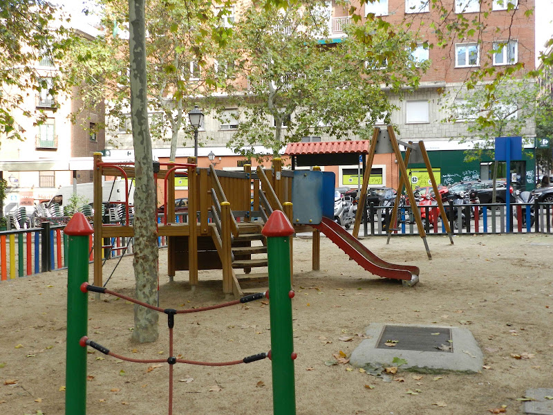 Área de Juegos Infantiles