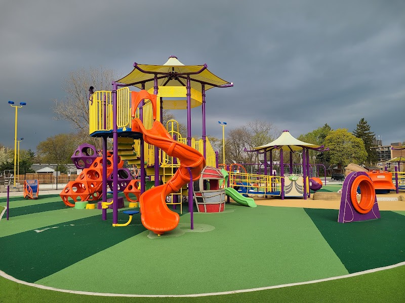 Farrow Riverside Miracle Park