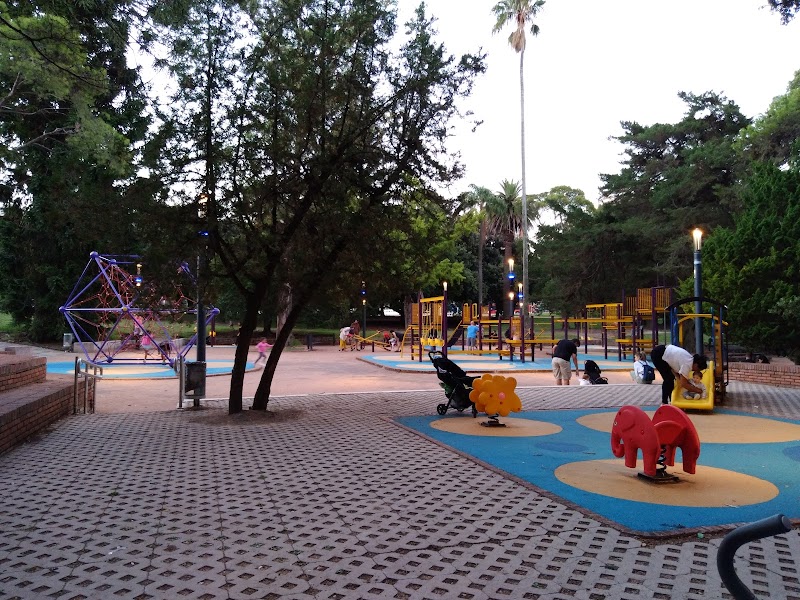 Parque Batlle | Atracciones Infantiles