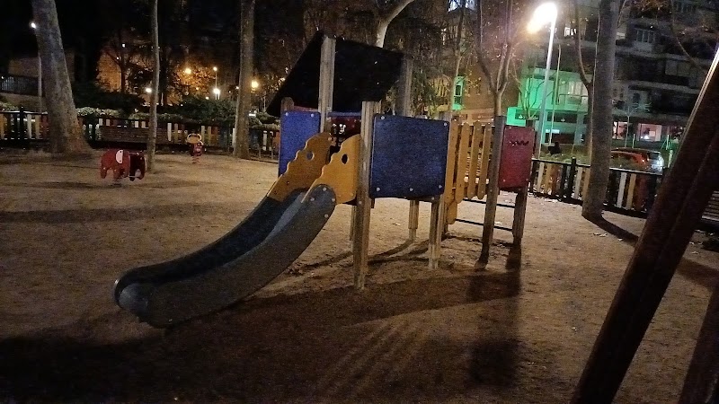 Área infantil 05018