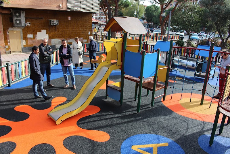 Área de juegos Infantiles (Av. de España)