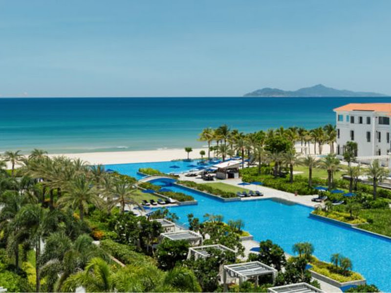 Sheraton Grand Danang Beach Resort & Spa