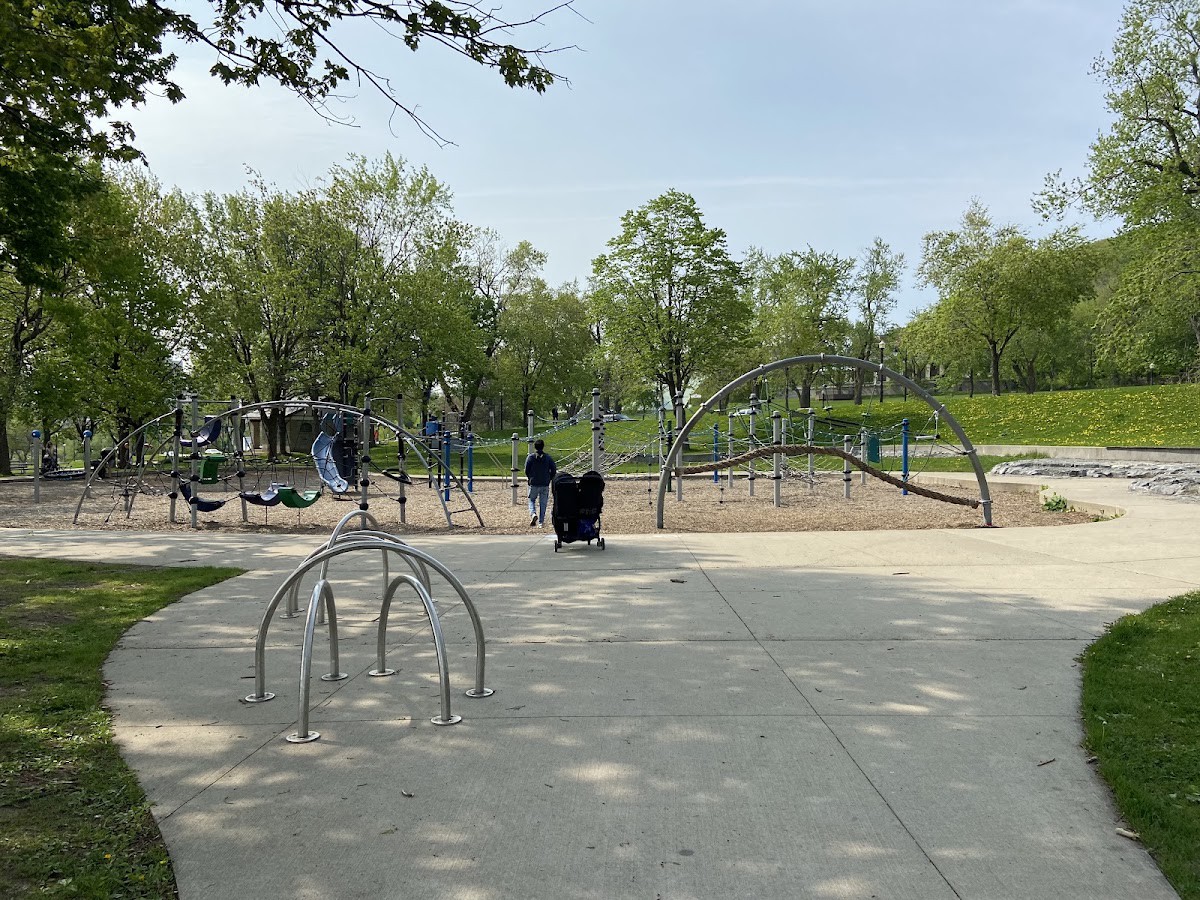 Plateau Mont Royal supervised playground