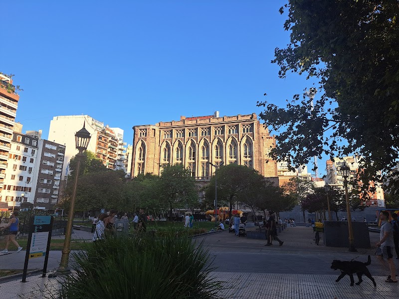 Plaza Emilio Mitre
