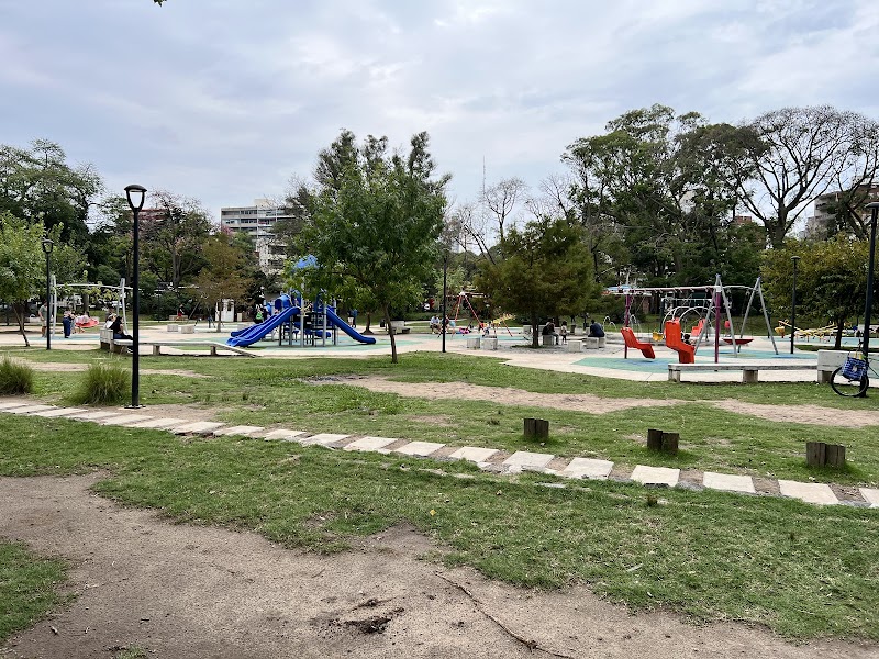 Plaza Enriqueta Compe y Rique