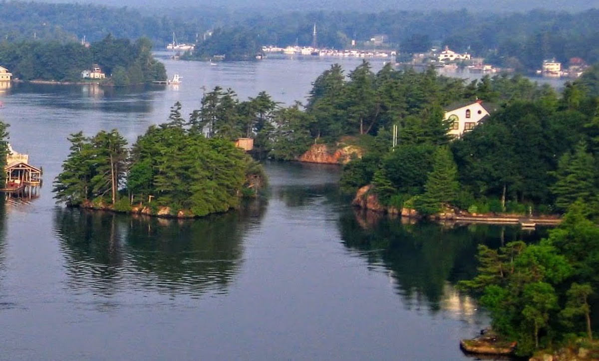 Thousand Islands Pkwy