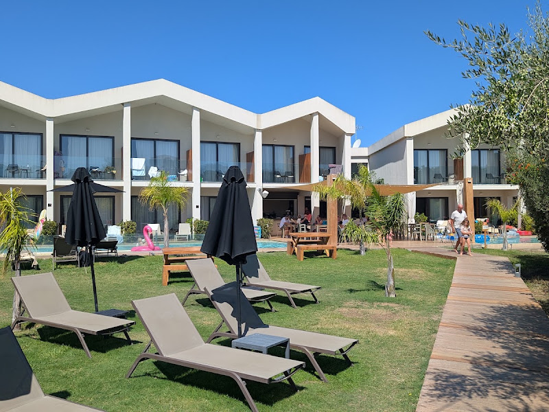 Planos Bay Hotel