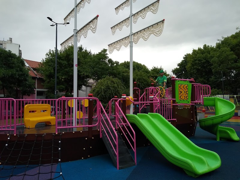 Plaza San Miguel de Garicoits