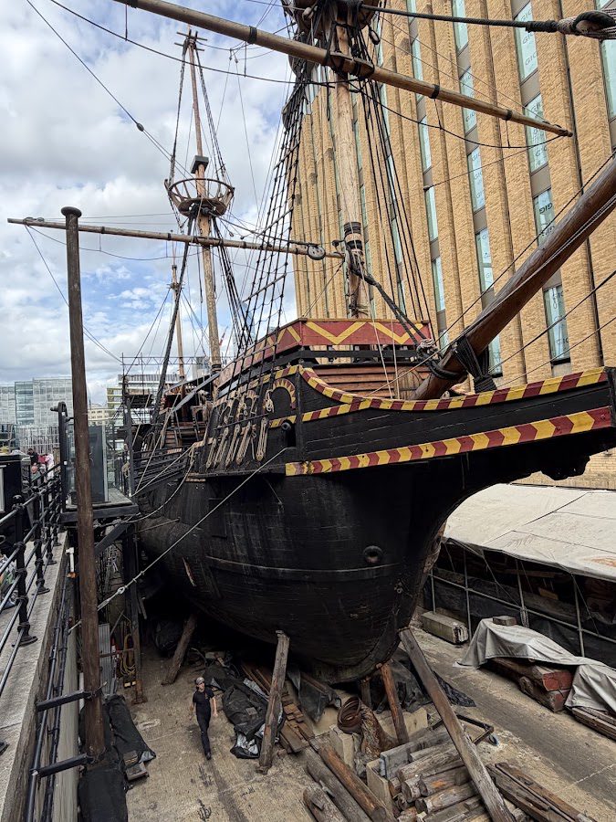 The Golden Hinde