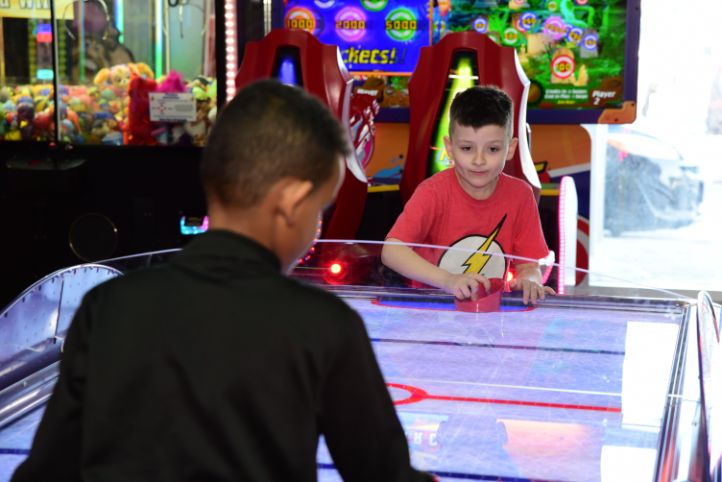 Epic Planet Fun - Indoor Playground and Birthday Party Center