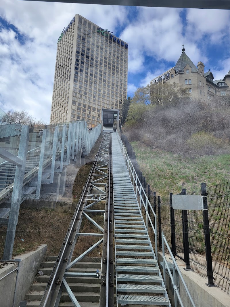 Funicular - Downtown