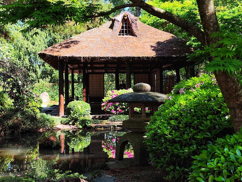 Jardín Japonés De Montevideo HEI SEI EN 平成苑