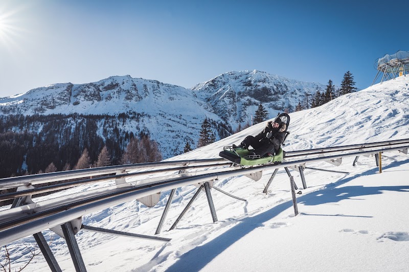Toboggan adventure mountain Pradaschier