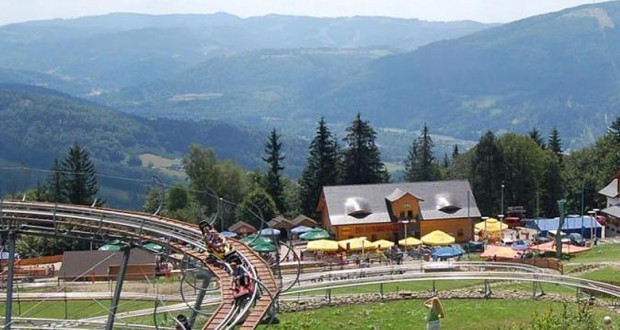 Mountain Park Równica