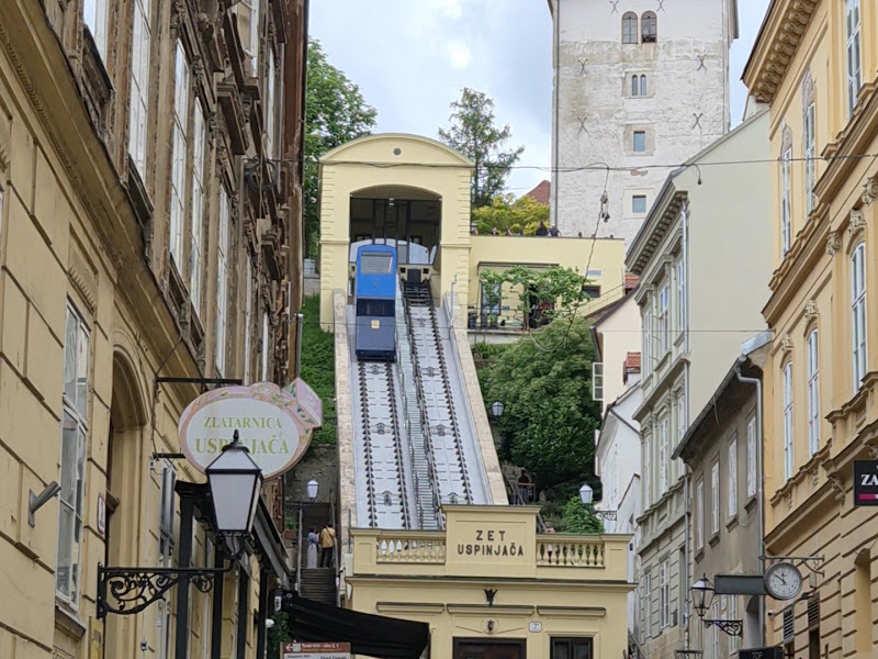 Funicular - Downtown