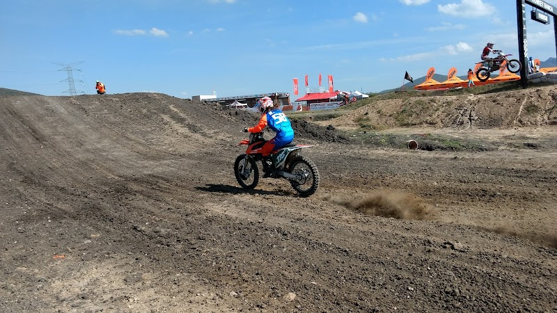 Monkey Ranch MX