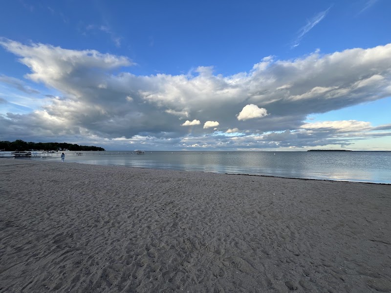 Innisfil Beach