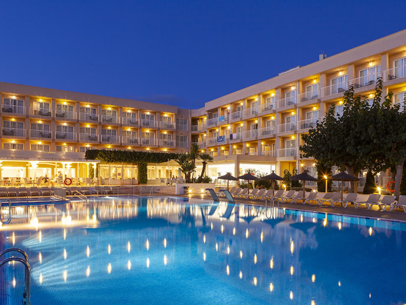 Minura Sur Menorca & Waterpark