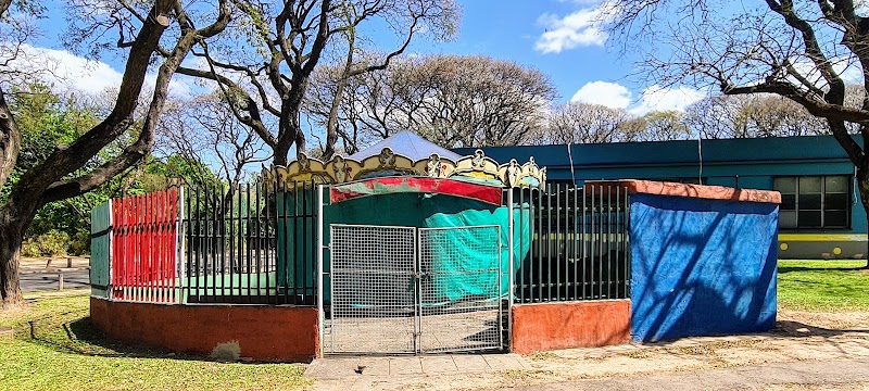 Calesita de la Plaza República de México