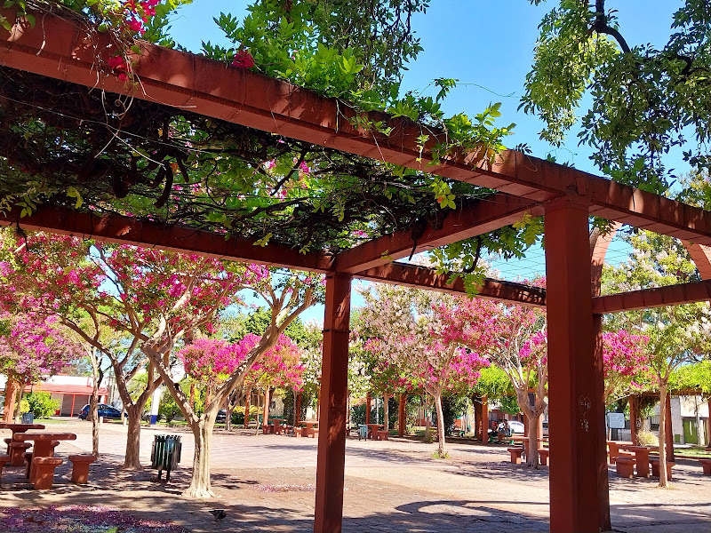 Plaza General Manuel Belgrano