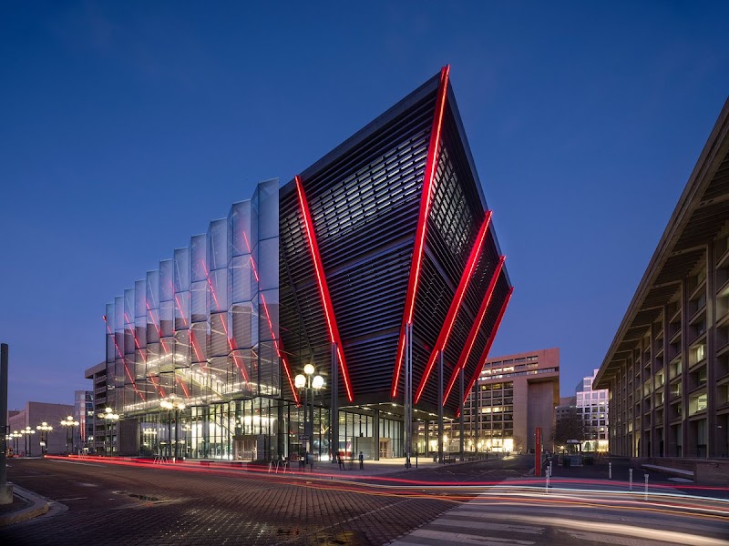 International Spy Museum